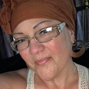 Meet your Posher, Connie